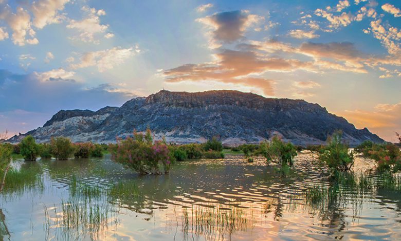نمایی زیبا از کوه خواجه زابل